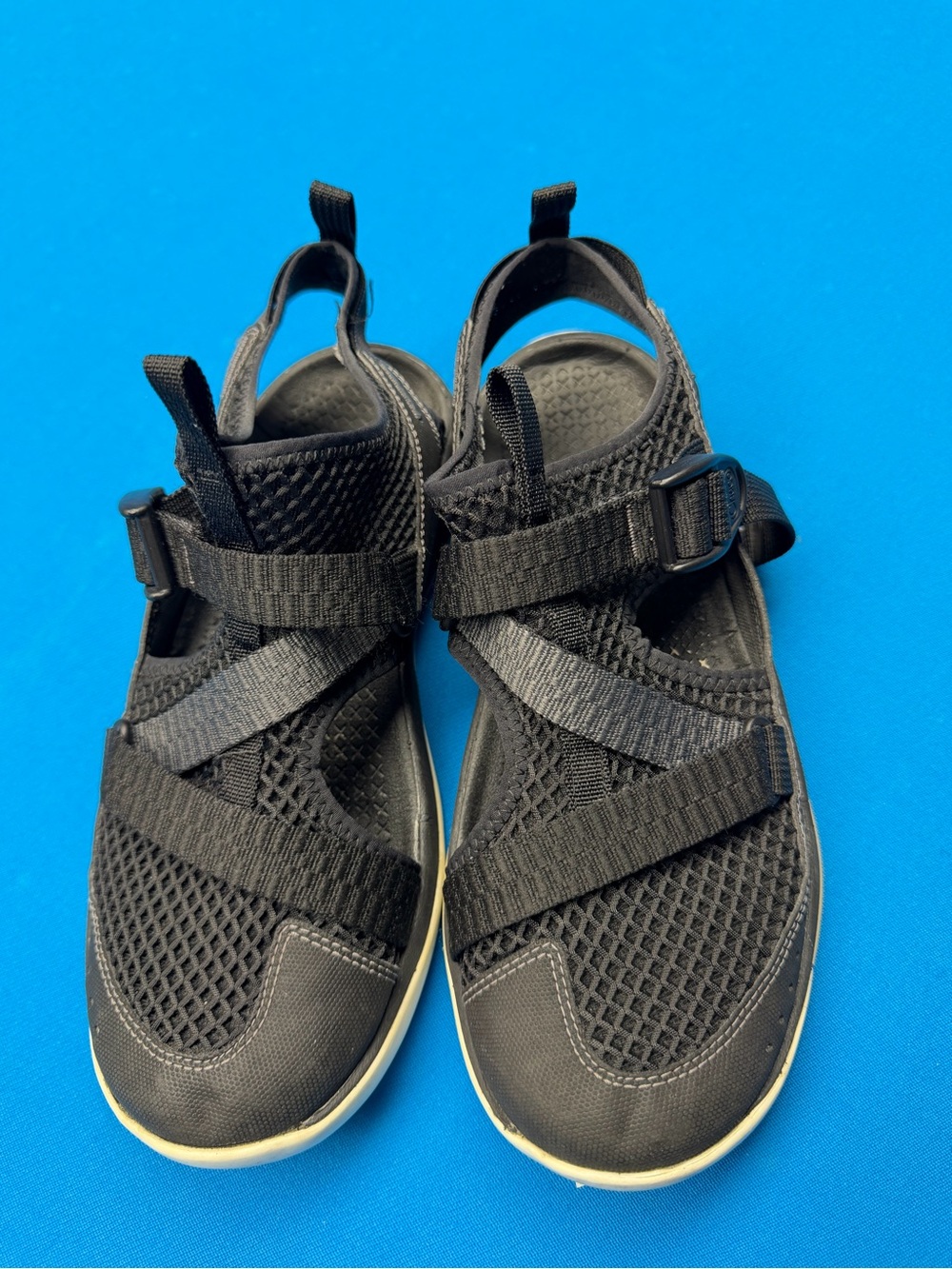 Chaco Black Strappy Athletic Sandals